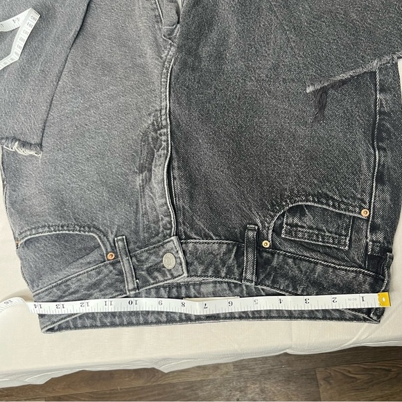 PacSun Mom Jeans Size 25 - Picture 7 of 11